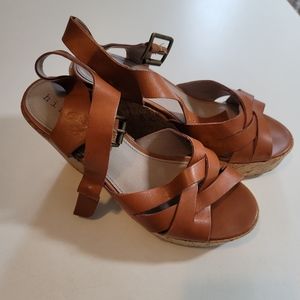 Hinge Leather Sandals